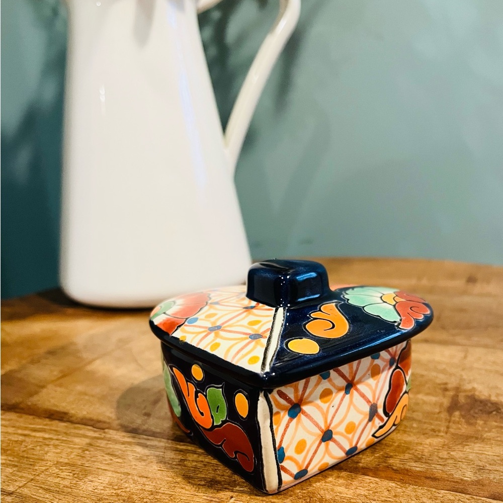 MEXICAN POTTERY TRINKET DISH